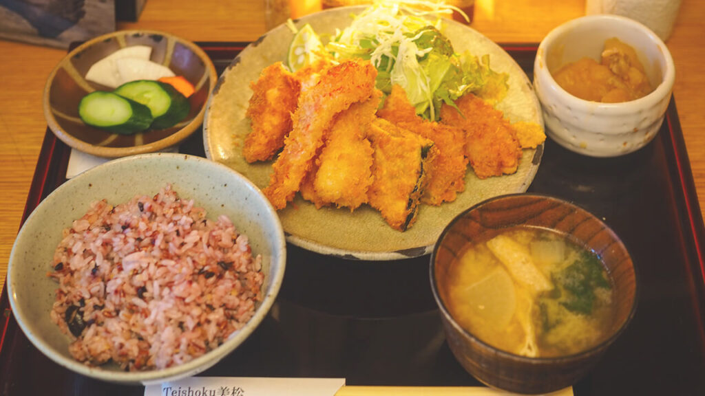 ササミと野菜フライ定食 Teishoku美松